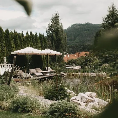 Rosenhof Hotel 4*