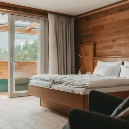Rosenhof Hotel 4*