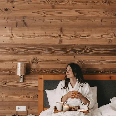 Rosenhof Hotel 4*