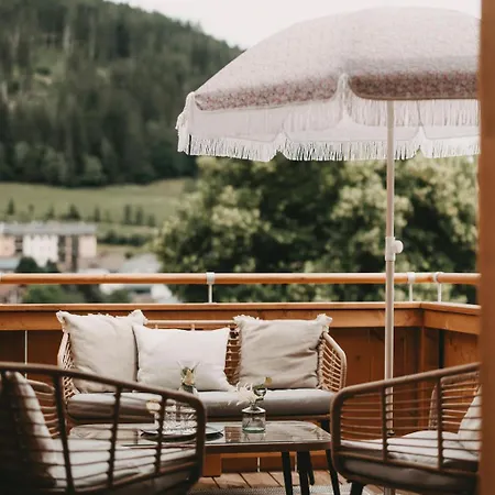 Hotel Roho Rosenhof 4*