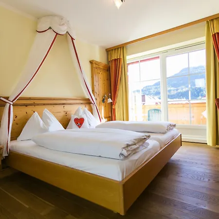 Roho Rosenhof Hotel 4*