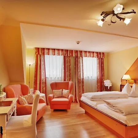 Rosenhof Szálloda 4*