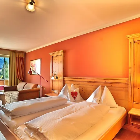 Rosenhof فندق 4*