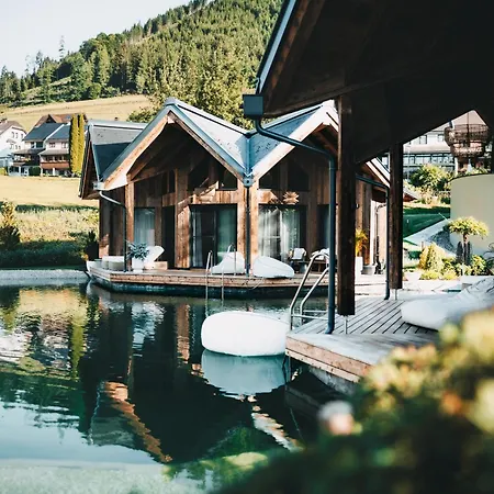 Hotel Roho Rosenhof 4*