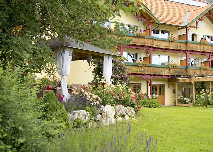 Rosenhof Hotel 4*